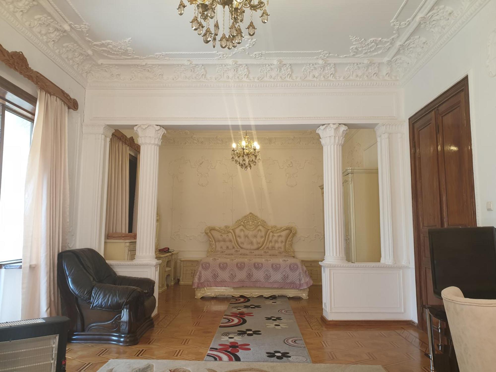 Hotel Royal Kutaisi Eksteriør bilde