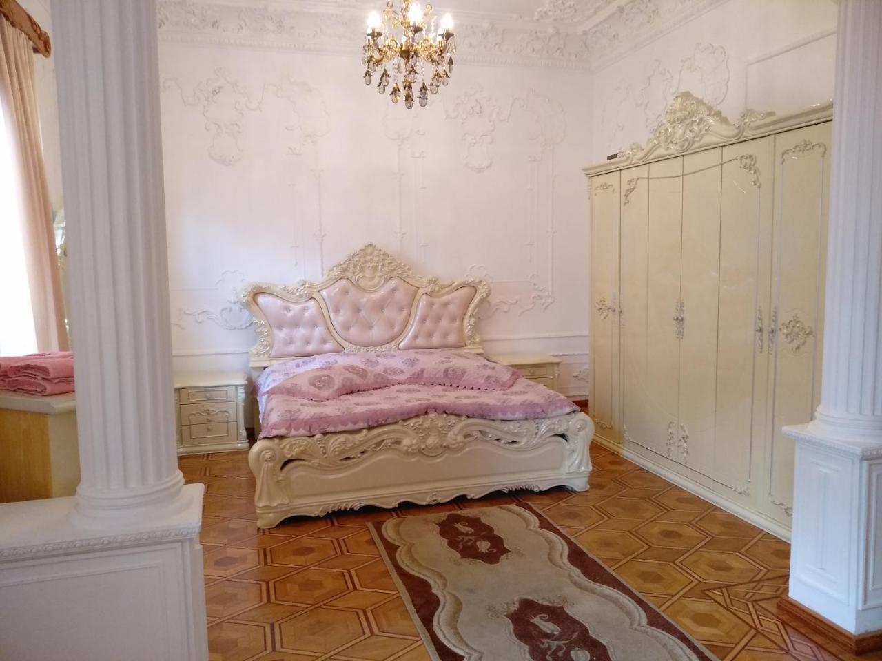 Hotel Royal Kutaisi Eksteriør bilde