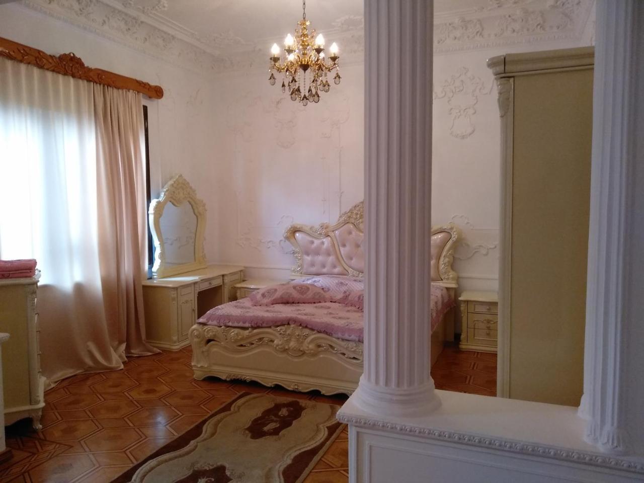 Hotel Royal Kutaisi Eksteriør bilde
